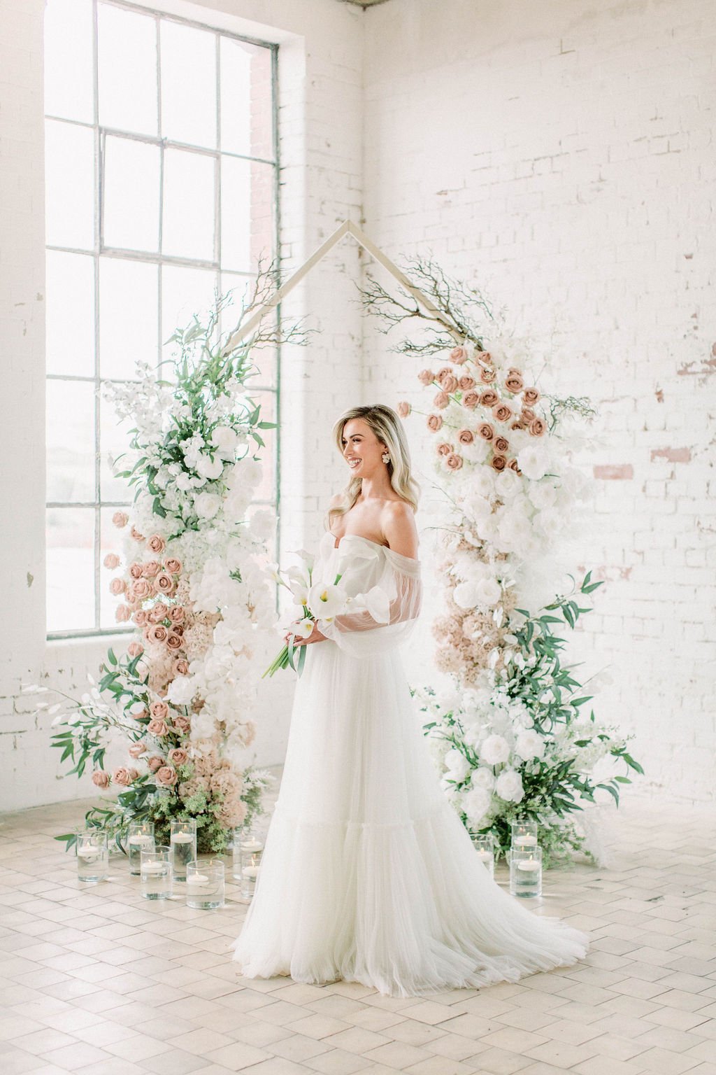 Everything you need to know about Silk Wedding Florals and Faux Wedding Flowers | One Fab Day